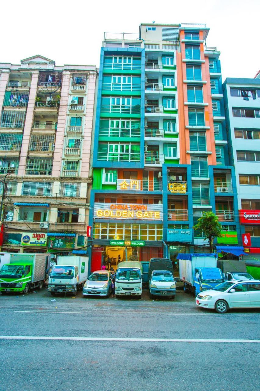Golden Gate China Town Hotel Rangoon Eksteriør billede